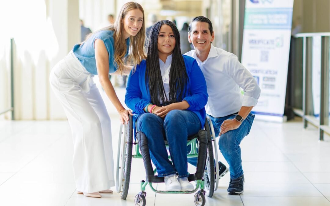 Roux y Blandón firman Pacto por la Inclusión de personas discapacitadas
