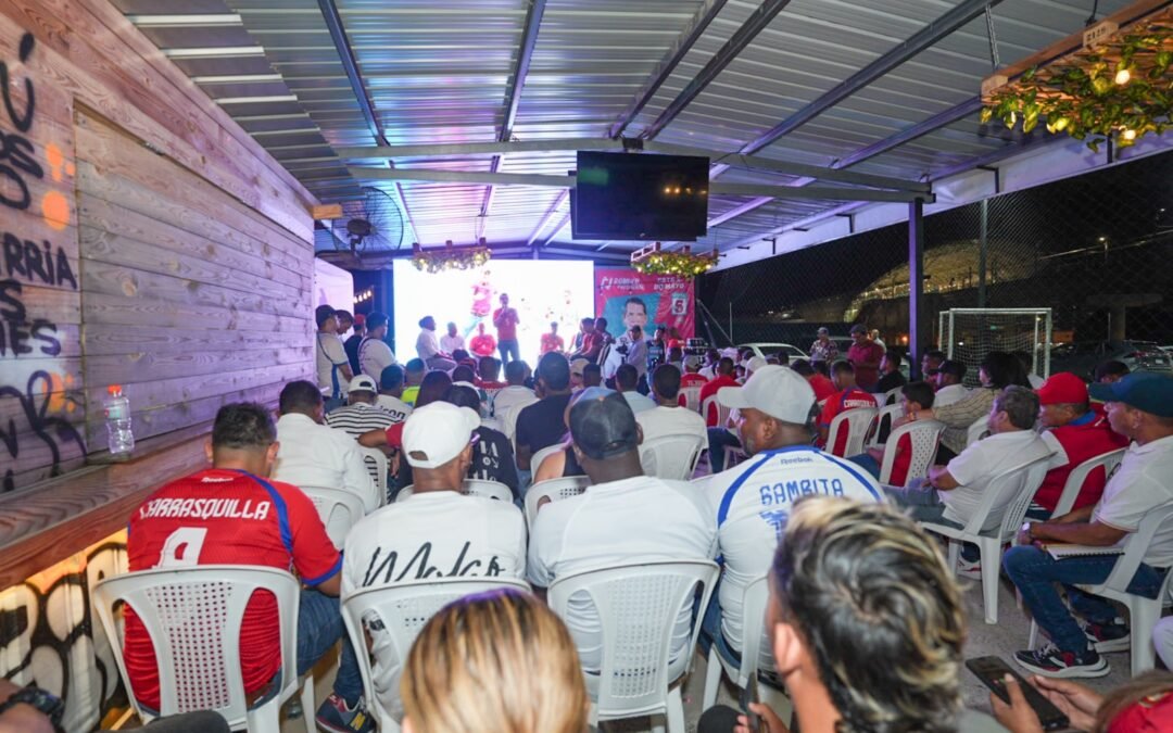 Panamá Oeste y Azuero merecen nuevos estadios de fútbol con instalaciones multideportivas: Roux